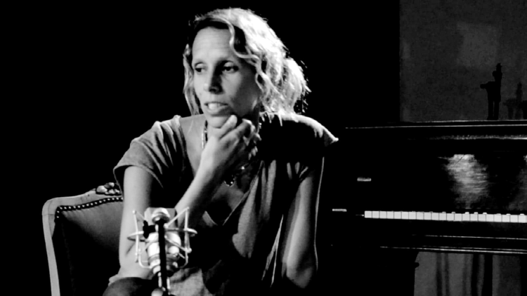 Una voz llamada Sara