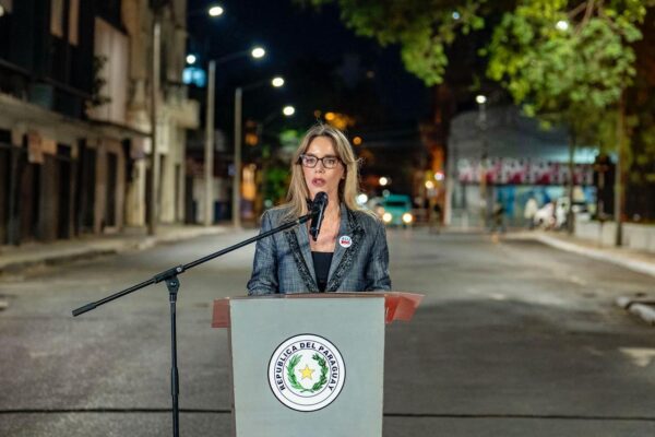 Inauguran primer tramo de infraestructura subterránea y alumbrado LED en el casco histórico de Asunción