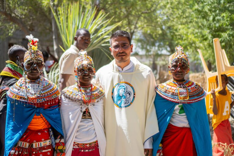 ¿Cómo vive un misionero en África? Testimonio del Padre Jonathan Acuña