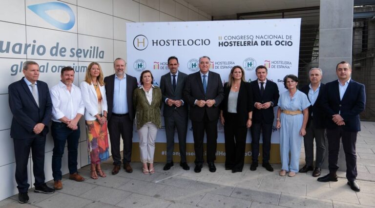 La hostelería entra en el organigrama de la Consejería andaluza de Turismo