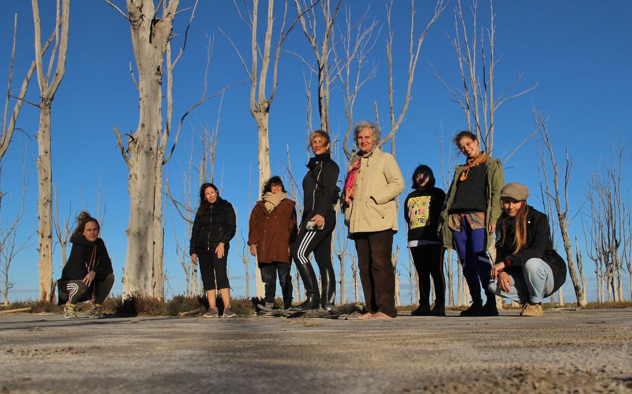 Cuando la ruralidad se vuelve el escenario: Arte situado en un pueblo fantasma también llamado Epecuén