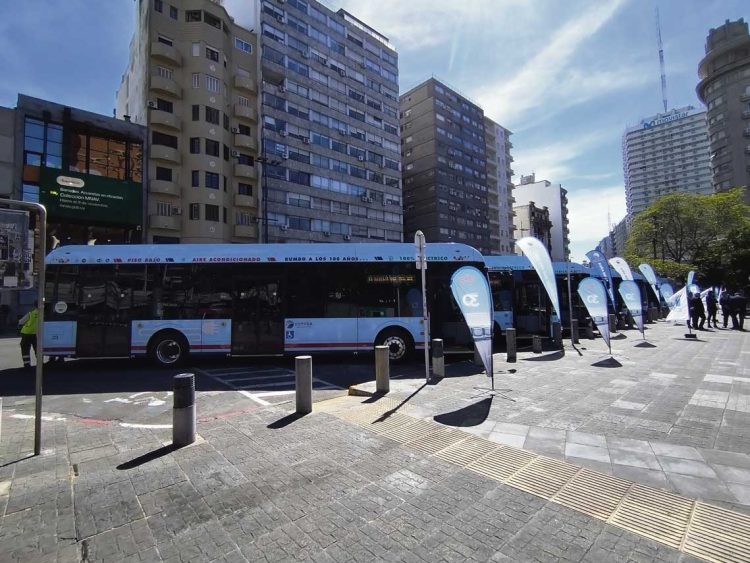 Cutcsa presenta 50 nuevos ómnibus 100% eléctricos en un hito histórico para la movilidad sostenible