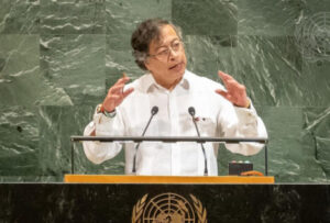 Trump suspende ayudas a Colombia tras acusar a Petro de ser «líder del narcotráfico»