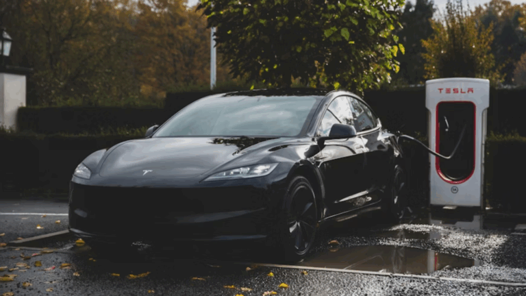 China se carga de un plumazo el mayor problema de los coches eléctricos con baterías de hasta 1.000 km de autonomía