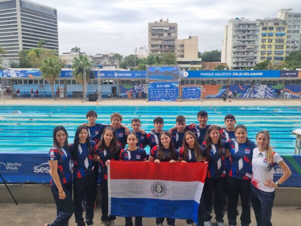 Nadadora encarnacena brilla en el XXXI Campeonato Sudamericano Juvenil de Natación en Brasil