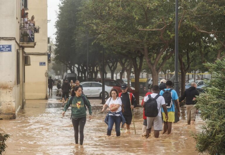 La Sociedad Española de Epidemiología solicita fortalecer la prevención frente al incremento de fenómenos meteorológicos extremos.