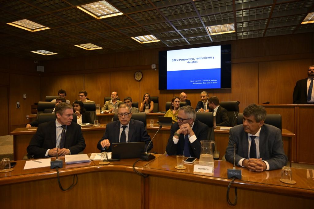 Comisión de Diputados /Inició votación de Presupuesto Quinquenal Comisión de Diputados /Inició votación de Presupuesto Quinquenal