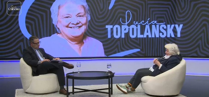 Lucía Topolansky /La teoría de los dos demonios “es un pelotazo chato”