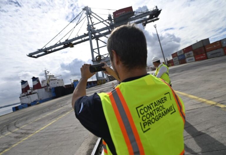 Inicio de negociación tripartita para resolver conflicto en la Terminal Cuenca del Plata