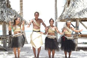 Islas y Tradición: la vestimenta, las danzas y la vida en Kiribati