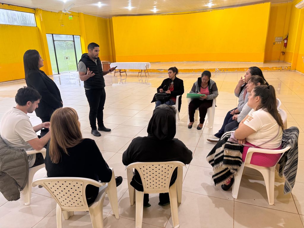 TALLER PLANTEA CALIDAD Y FORMALIZACIÓN DE PRESTADORES DE SERVICIOS TURÍSTICOS EN SANTA MARÍA DE FE TALLER PLANTEA CALIDAD Y FORMALIZACIÓN DE PRESTADORES DE SERVICIOS TURÍSTICOS EN SANTA MARÍA DE FE