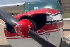 DOS AVIONETAS DE INSTRUCCIÓN SE CHOCAN EN PLENO VUELO: Entre Trinidad y Santa Ana, en el Beni