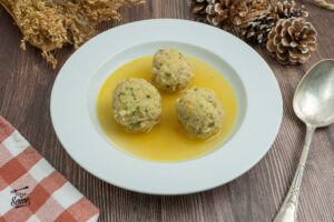 Canederli. Receta tradicional de Tirolesa