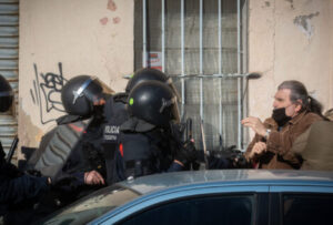 Muere el octogenario que se disparó cuando lo iban a desahuciar de su casa en Torremolinos