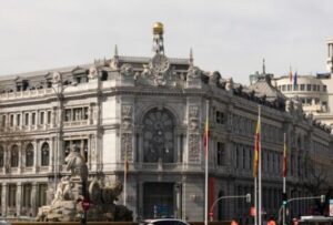 Los economistas elevan cuatro décimas, hasta el 3%, su previsión de crecimiento del PIB