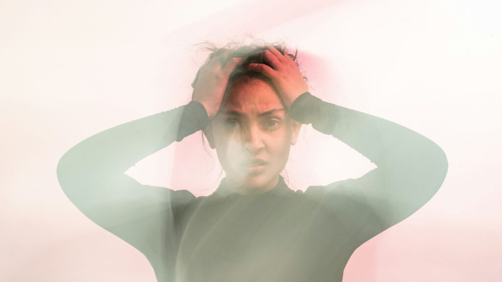 Deja de ignorar tu ansiedad y aprender a escucharla correctamente