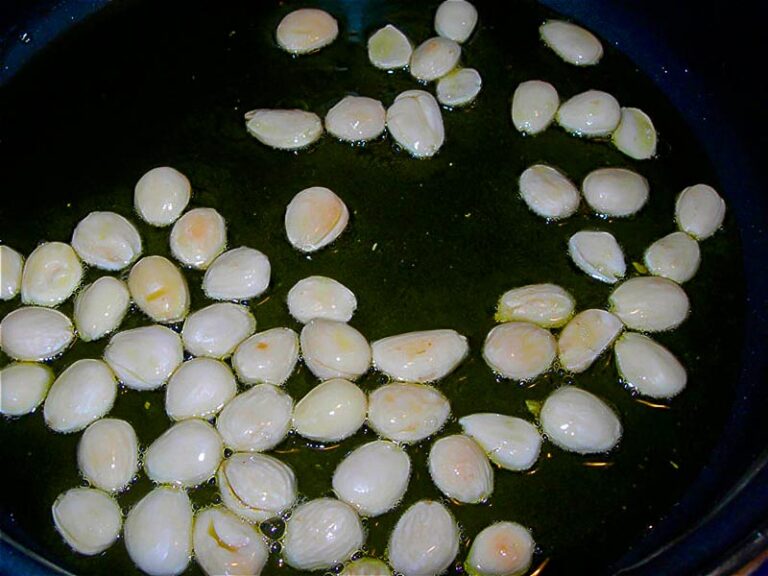 Pollo en salsa de almendras tradicional de la abuela