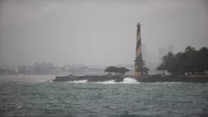 Melissa gana fuerza y se convierte en un huracán de categoría 3