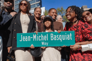 Nueva York inauguró la calle Jean-Michel Basquiat en honor al icónico artista neoyorquino