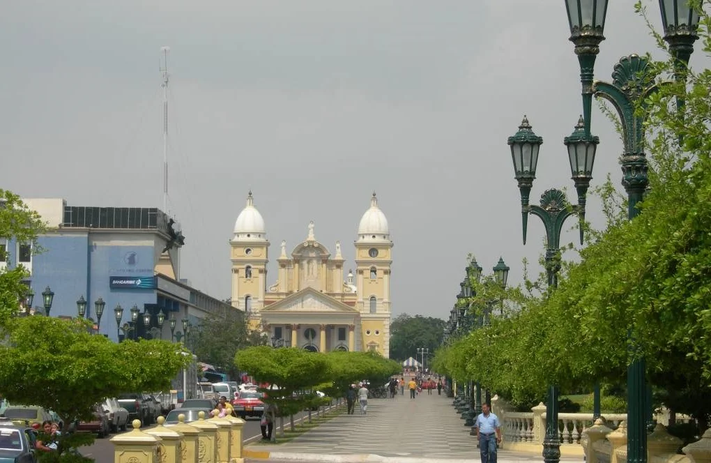 Ondas tropicales N° 50 y 51 tocarían Venezuela desde el domingo 26-Oct