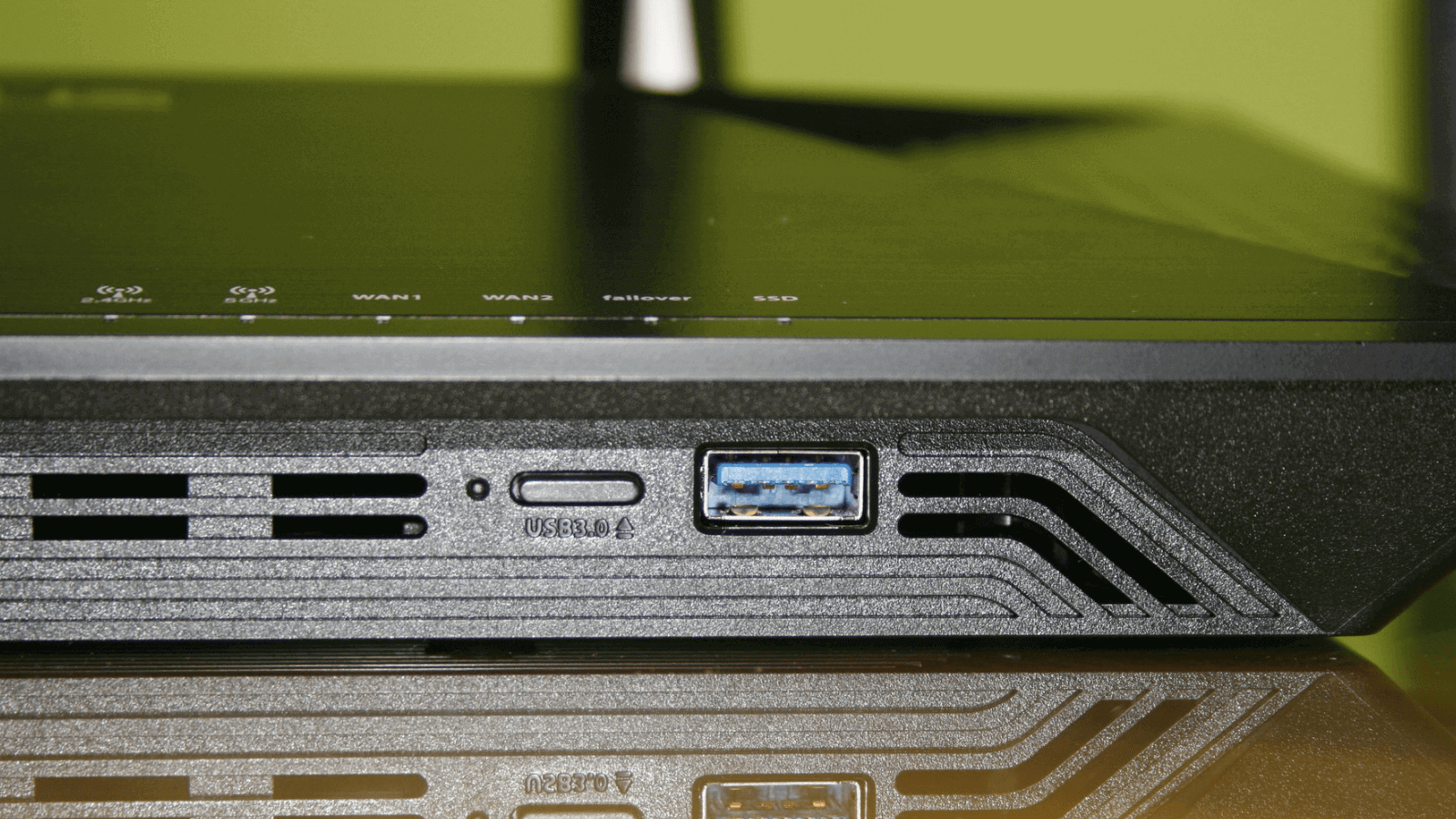 El sencillo motivo que te está impidiendo disfrutar de tu fibra a máxima velocidad El sencillo motivo que te está impidiendo disfrutar de tu fibra a máxima velocidad