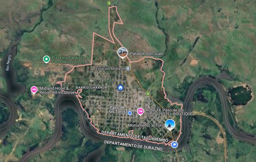 Formar profesionales para pensar y transformar el territorio Formar profesionales para pensar y transformar el territorio