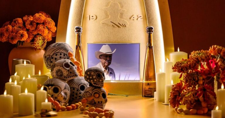 Ofrenda de Día de Muertos: significado, fechas y cómo montarla paso a paso