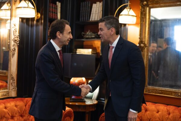 Presidente Peña impulsa integración regional con inversiones ferroviarias y fortalecimiento de lazos con Italia