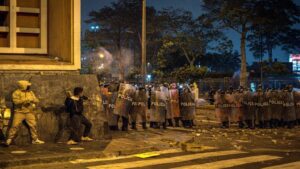 Policía peruana reprime nueva protesta en la capital y otras ciudades del país