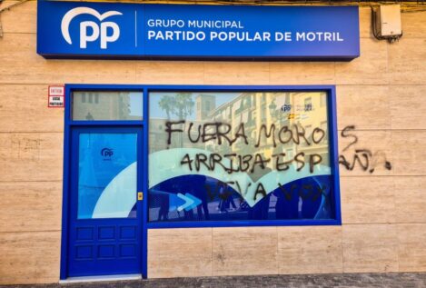 El PP de Castilla-La Mancha denuncia actos vandálicos en la fachada de su sede