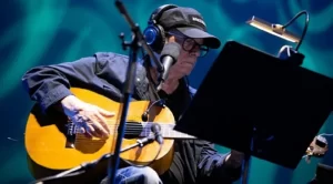 Silvio Rodríguez emociona a Uruguay con trova, memoria y homenaje