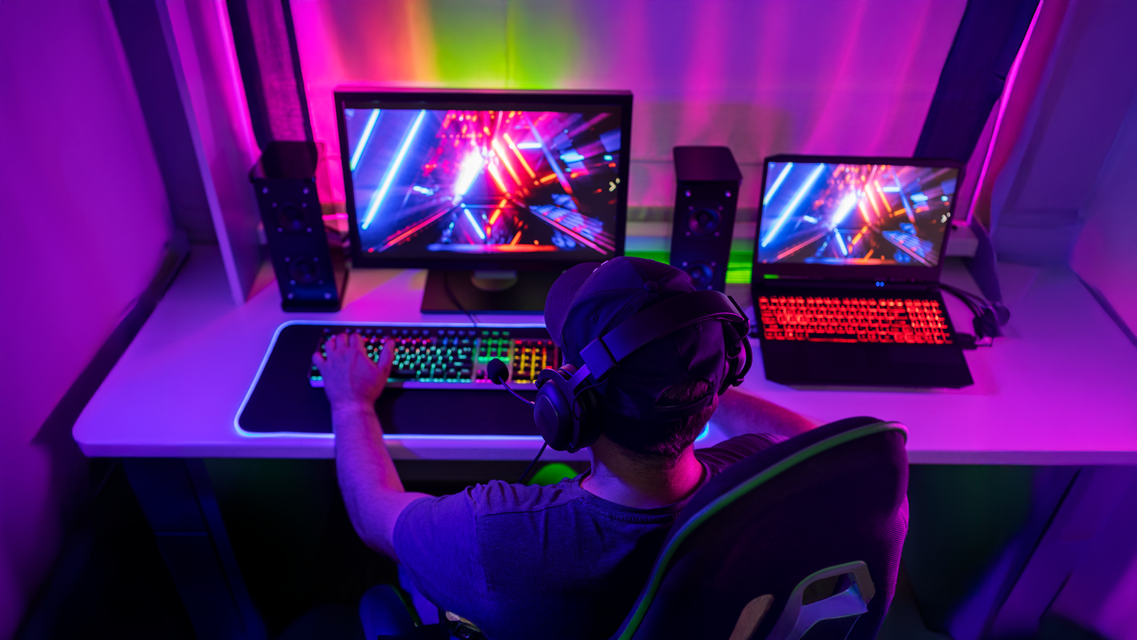 Qué mirar a la hora de comprar un portátil gaming: los 3 componentes clave que debes elegir bien Qué mirar a la hora de comprar un portátil gaming: los 3 componentes clave que debes elegir bien