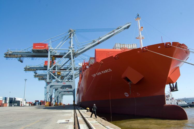 Operativa portuaria: medidas sindicales afectan atención a camiones