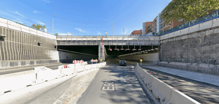 Hay todo un extenso sistema para no quedarnos incomunicados en los 48 km subterráneos de la M-30. Ya toca renovarlo
