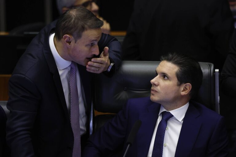 Cámara de Diputados aprueba texto-base del PL Antifacción y representa derrota para el gobierno de Lula