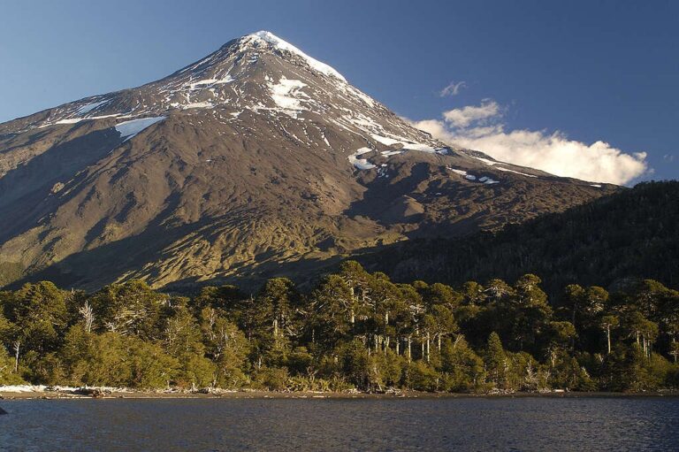 Turismo y Construcción: Greenpeace alerta sobre nuevos riesgos para áreas protegidas de la Patagonia