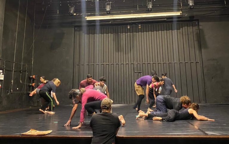 “La noche”, un montaje en clave de circo que se presenta hoy en el CCEJS