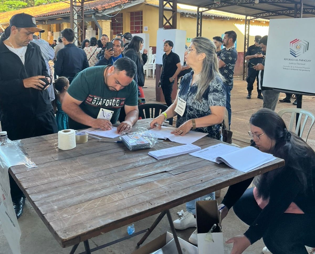 Se inició la jornada electoral para elegir al nuevo intendente de Ciudad del Este