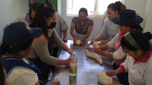 Presidenta de Club de Madres del Distrito 4 denuncia uso indebido de equipos destinados a capacitación Ortiz informó que alrededor de las 09:30 de la mañana de este martes, solicitó la verificación del estado de los bienes del Club