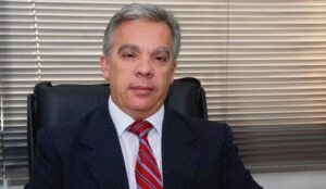 Proyecto de ley busca profesionalizar la designación en los entes públicos para “mejorar sus resultados”