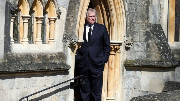 Biografía del príncipe Andrés: vida, carrera, títulos y controversias