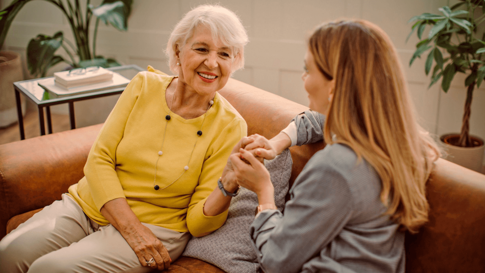 Orange lanza Mayores Cuidados: asistencia 24/7 y detección de caídas en un reloj inteligente