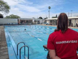 Inscripciones abiertas para el carné de uso de piscinas barriales