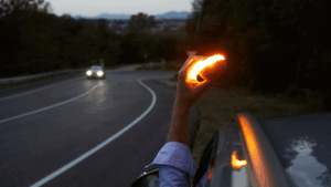 Las ventas de balizas V16 convierten a Movistar en la nueva líder del Internet de las Cosas