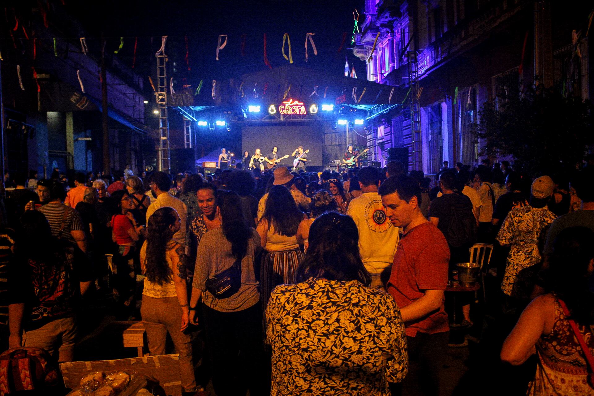 La Chispa sigue celebrando su historia de resistencia en plena calle