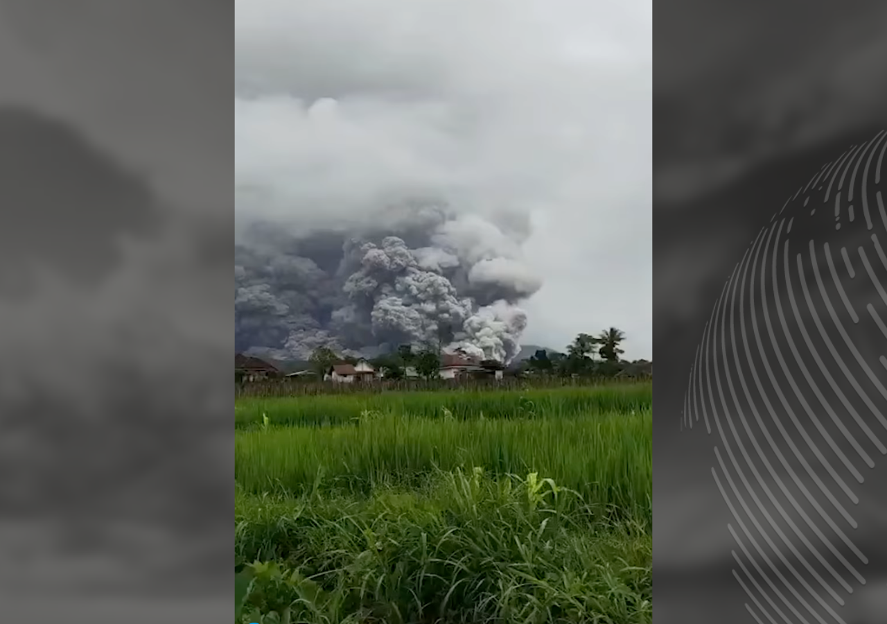 Erupción del volcán Semeru en Indonesia: alerta máxima y evacuaciones