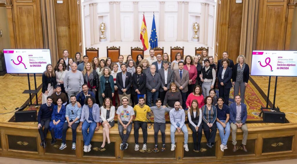 España puede alcanzar los objetivos de VIH para 2030, pero necesita «acelerar el ritmo» y enfocar en la innovación. España puede alcanzar los objetivos de VIH para 2030, pero necesita «acelerar el ritmo» y enfocar en la innovación.