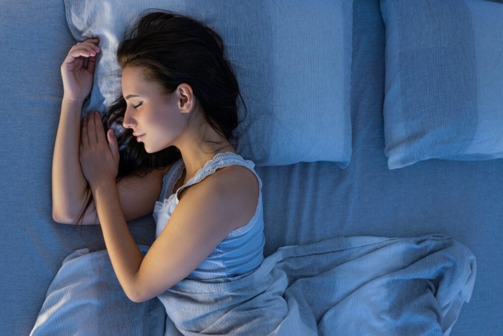 Esto sucede mientras duermes y nadie te lo ha contado. Esto sucede mientras duermes y nadie te lo ha contado.