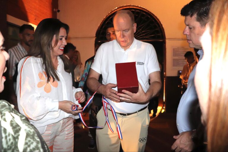 La visita del príncipe de Mónaco a Paraguay: Un Vínculo de Amistad y Sostenibilidad