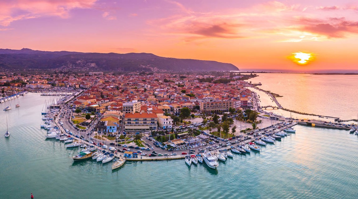 Grecia atrae al 11% de los turistas insulares del mundo